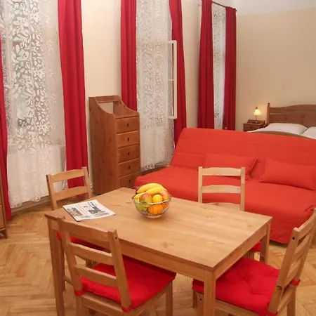 Apartment Husova 1.patro Jičín